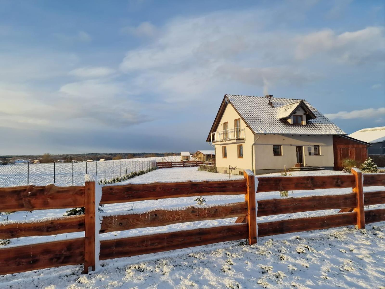 Agroturystyka Kaszuby Villagehome Borzytuchom Exterior foto